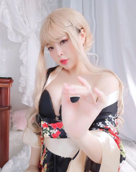 我的丰满女房东4