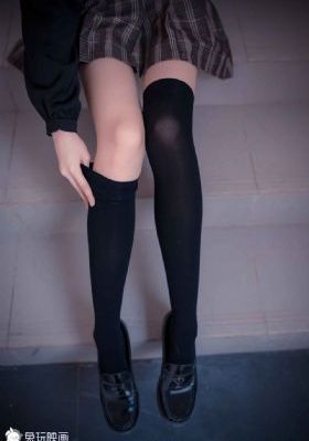 打光屁屁免费网站