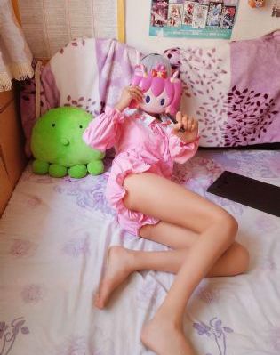醉酒的女大学生电影