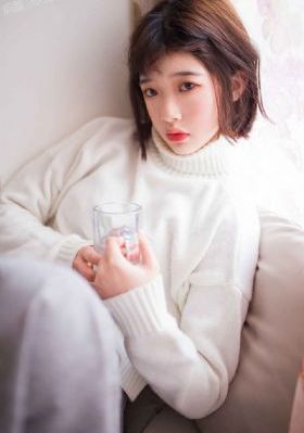 亚洲暴爽av天天爽日日碰