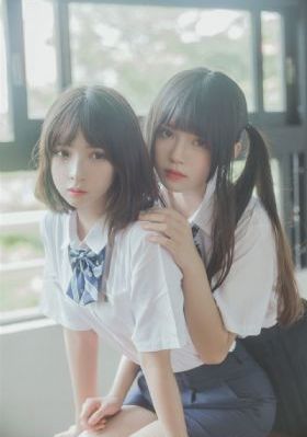 女生叉开腿让男生桶
