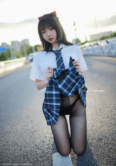 相同年龄的母亲中字星辰